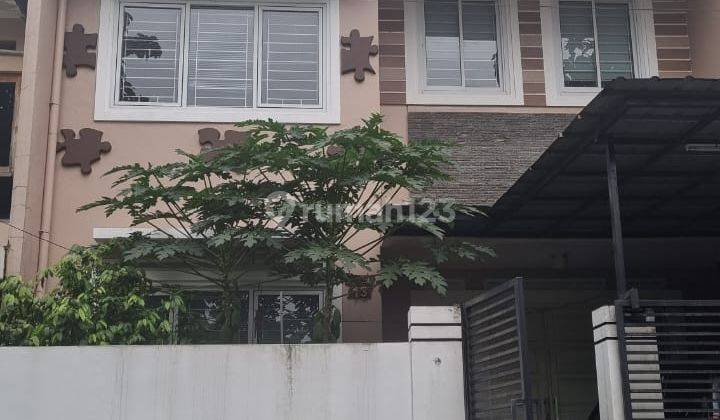 Dijual Rumah 2 Lantai SHM di Komplek Bumi Menteng Asri  1