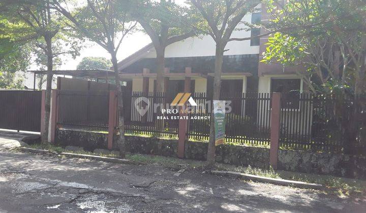 Disewakan Rumah Rapi Dan Luas di Cimanggu Permai 1 2