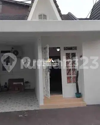 Disewakan Rumah Huni Full Furnish di Taman Victoria, Sentul 1