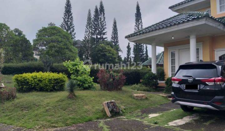 tampak depan dijual  villa 6 kt 2235