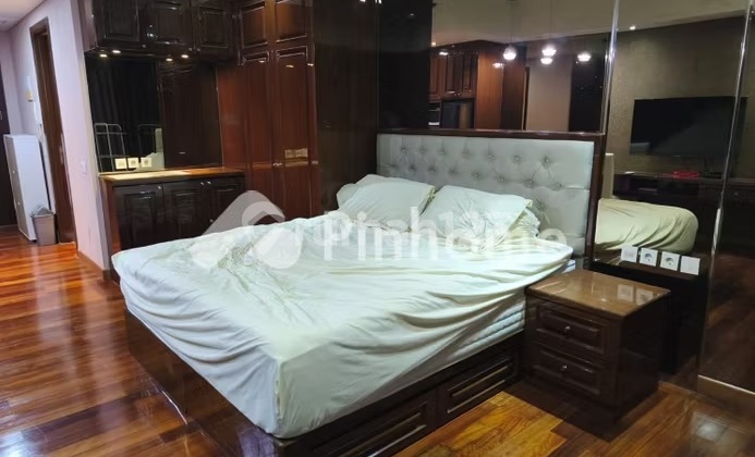 For Sale Apartment in Kemang Village Residence Tower Intercon