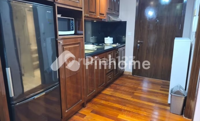 Dijual Apartemen di Kemang Village Residence Tower Intercon 2