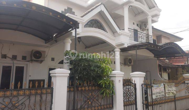 Dijual Rumah 2 Lantai Shm di Komplek Villa Dago Tol Ciputat 1