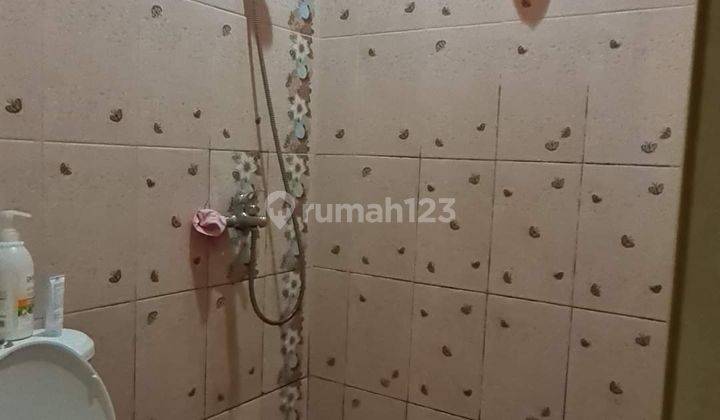 Dijual Rumah 2 Lantai SHM di Jalan Raya Kemang Parung 2