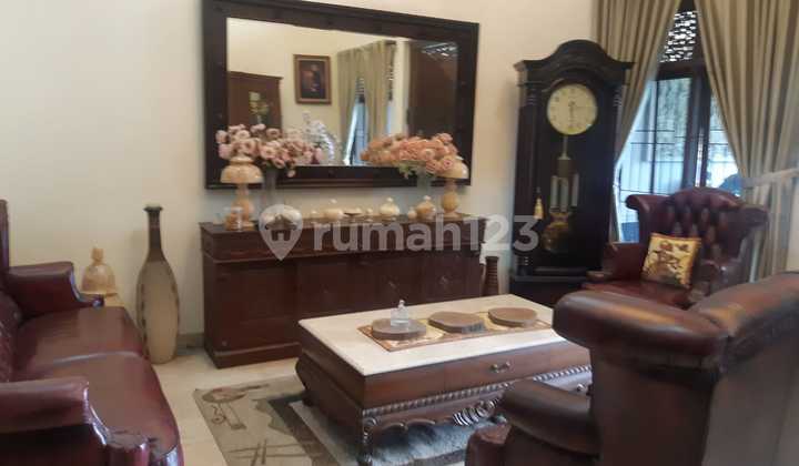 Dijual Rumah Halaman Luas 1.215 M2 SHM di Jl Taman Cimanggu 2