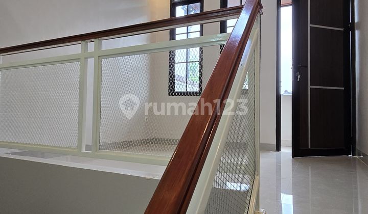 3 Bedroom House Plus Mezzanine Fully Renovated Area 72 m2 Freehold Title 2