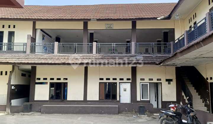 Dijual Gedung   15 Ruang 2 Lantai di Kayumanis Kota Bogor