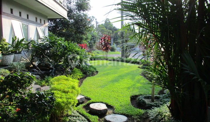 Dijual Rumah 2 Lantai Kolam Renang di Taman Yasmin Bogor 2