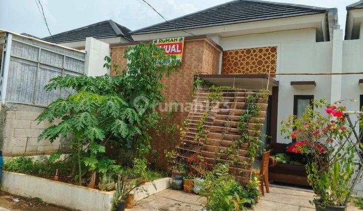  Dijual Rumah di Jalan Permata Cluster Griya Cendekia Madani 1