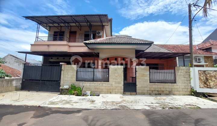 Dijual Rumah 2 Lantai Siap Huni SHM di Bantarjati Kota Bogor