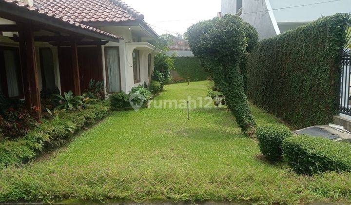 Dijual Rumah 5 KT Luas 640 m² di Jalan Kenanga Cinere Depok 1