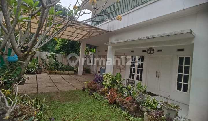 foto lainnya dijual rumah area strategis di