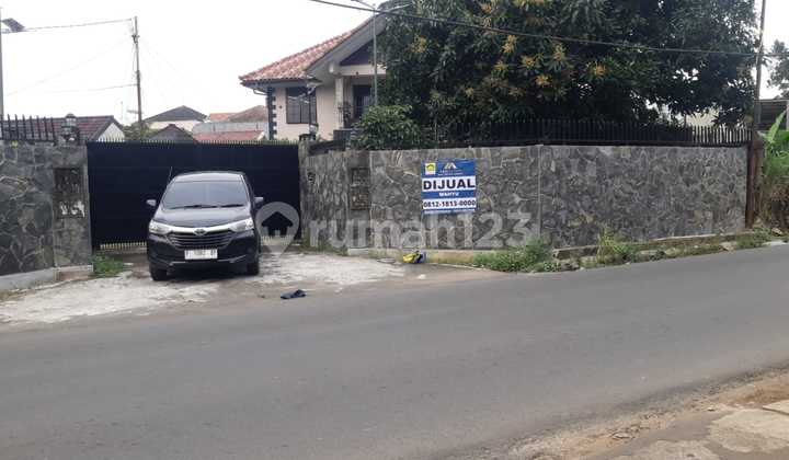 Dijual Rumah Halaman Luas 1.215 M2 SHM di Jl Taman Cimanggu Dijual Rumah Halaman Luas 1.215 M2 SHM di Jl Taman Cimanggu