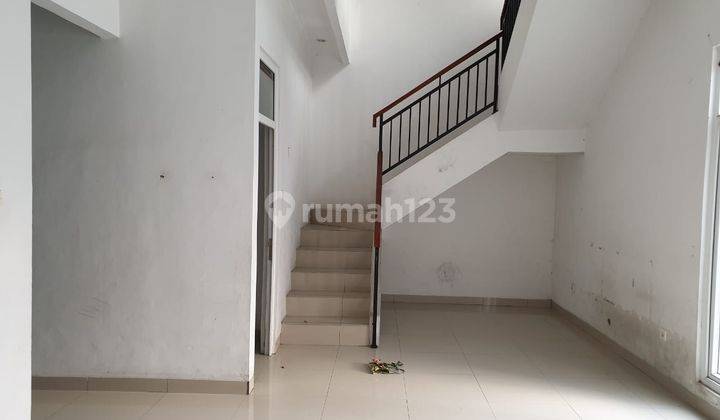 foto lainnya dijual rumah 2 lantai di