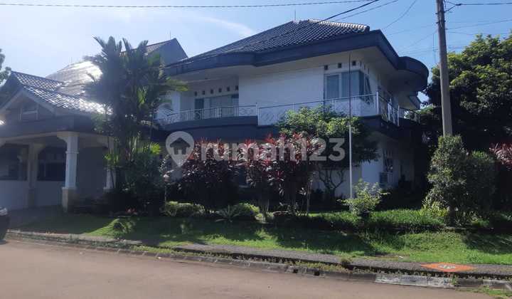 Dijual Rumah 2 Lantai Kolam Renang di Taman Yasmin Bogor