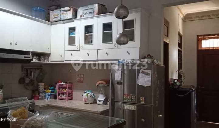 For Sale Luxury House Fully Furnished on Jl. Galunggung Limo Depok 2