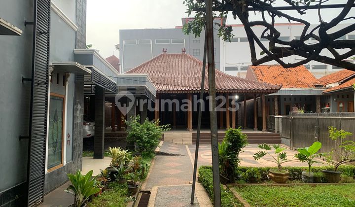 Dijual Rumah Asri Taman Luas di Jatiasih Bekasi Kota Dijual Rumah Asri Taman Luas di Jatiasih Bekasi Kota