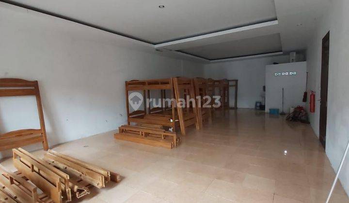 Dijual Rumah Rapi SHM di Manahan Surakarta 2