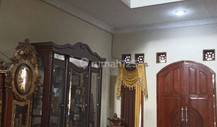 Dijual Rumah 2 Lantai SHM di Jl.r.e Martadinata Cikarang Utara 2