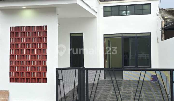Dijual Rumah 2  Kamar Tidur Full Renovasi di Citra Indah Jonggol