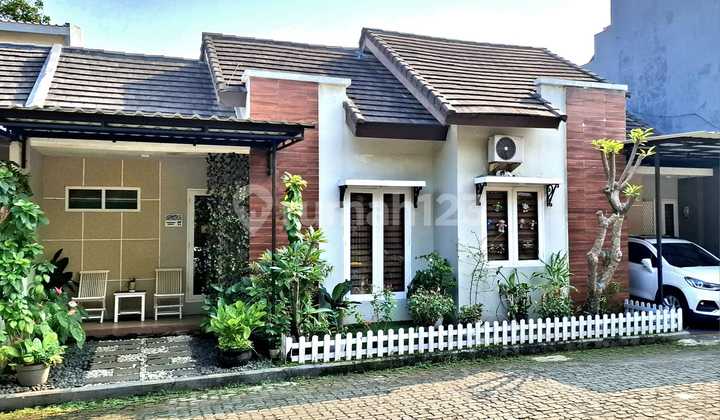 Dijual Rumah Asri Full Furnished di Dalam Cluster Ciputat Timur Dijual Rumah Asri Full Furnished di Dalam Cluster Ciputat Timur