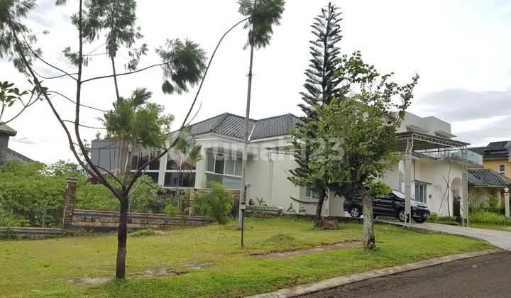 Dijual Rumah 4 Kt 369 M² SHM di Bukit Golf Hijau, Sentul City