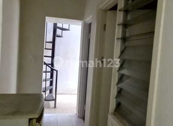 Rumah Besar & mewah  2 lantai 2