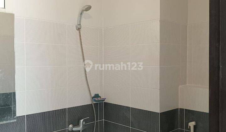 2 BR Apartment deket UMN kosongan 1