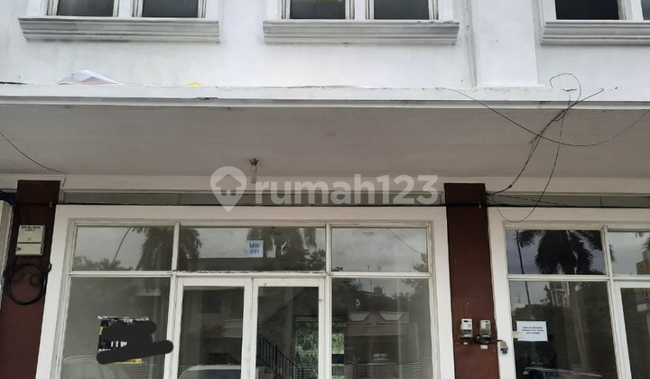 Modernland Walk Shophouse Modernland Walk Shophouse