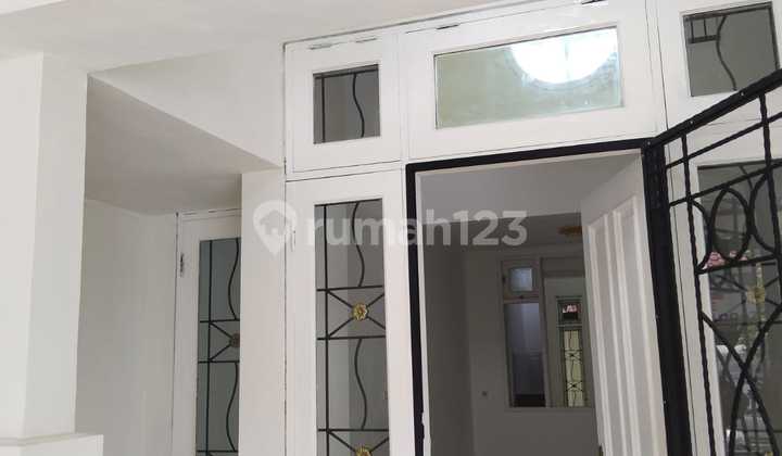 Rumah Cantik & Bagus di Alam Sutera 2