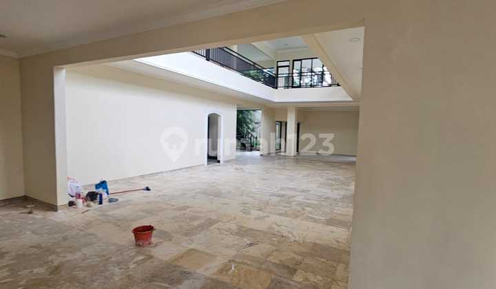 Rumah 2 Lt Mezanine 2