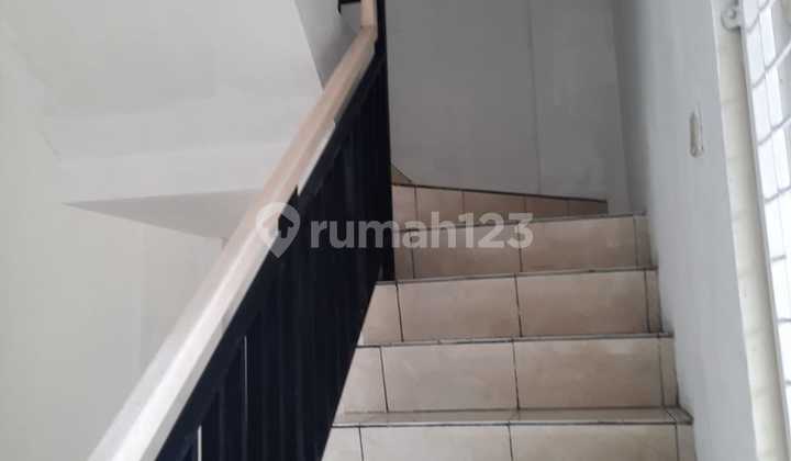 Modernland Walk Shophouse Modernland Walk Shophouse