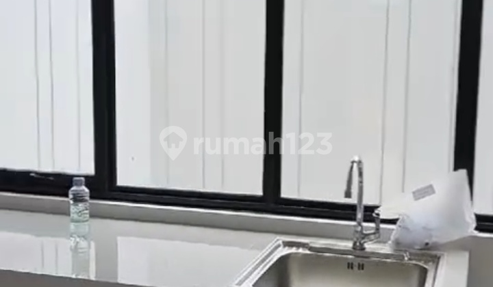 House in Park Serpong 2