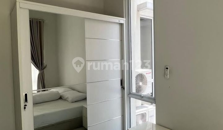 Rumah Mewah 2 LT Siap Huni