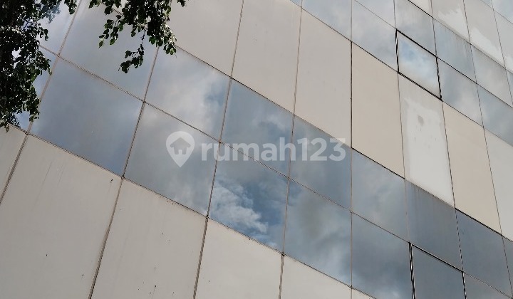 Office Building for Rent 3 Years Free 1 Year Office Building for Rent 3 Years Free 1 Year