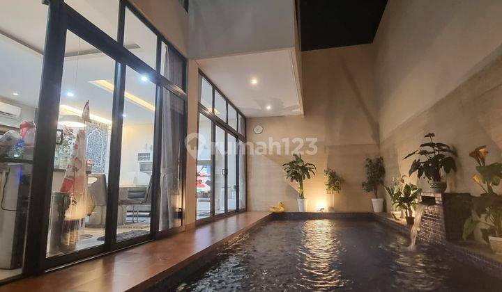 Disewakan Rumah 2 Lantai Bagus Sekali, Furnish dan Ada Private Pool di Bintaro 2