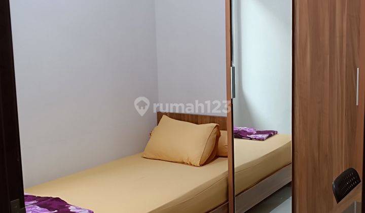 Rumah Sewa Harian 3 lantai di Regentown dekat dengan ICE BSD 9
