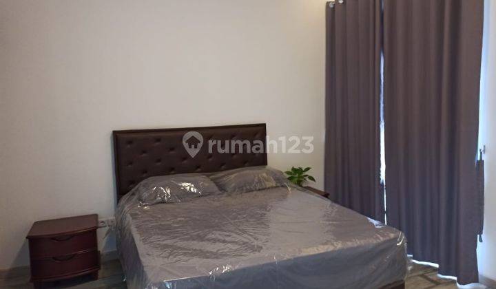 Disewakan Rumah Furnished di Menteng, Jakarta Pusat 2 Lantai Bagus ada private pool 8