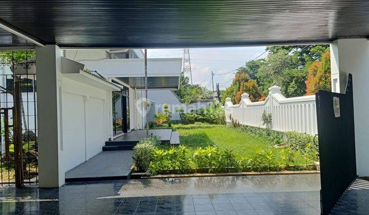 DISEWAKAN RUMAH RAYA DHARMAHUSADA INDAH KOMERSIAL AREA 3