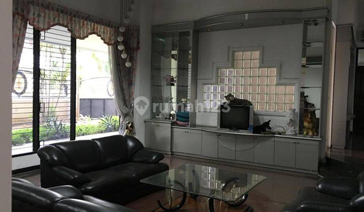 DIJUAL RUMAH MEWAH TAMAN HUNIAN SATELIT JALAN KEMBAR 2