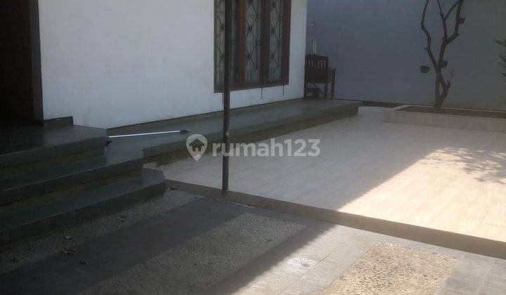 DIJUAL RUMAH SIAP PAKAI DARMO BARU JALAN KEMBAR 2