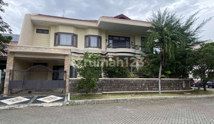 Dijual Rumah Mewah Dua Lantai Araya Galaxy Bumi Permai 1