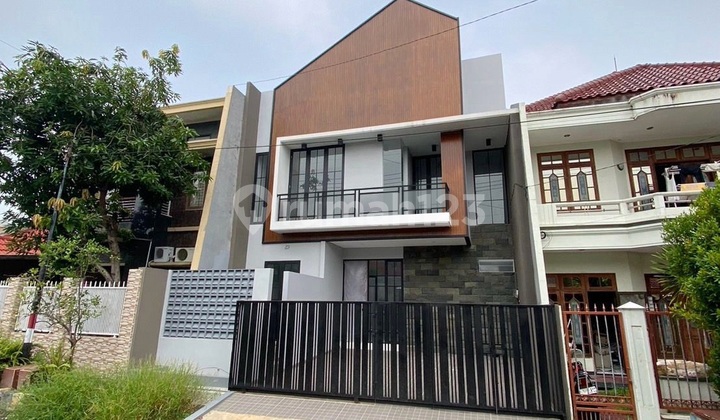 Dijual Rumah Baru Darmo Baru Barat Minimalis Modern 1