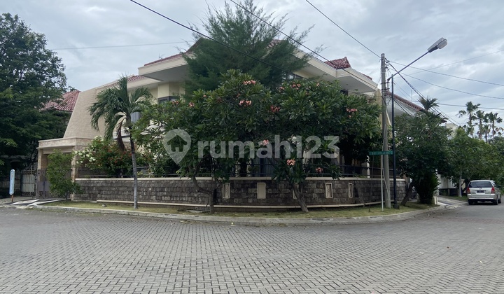Dijual Rumah Mewah Dua Lantai Araya Galaxy Bumi Permai 1