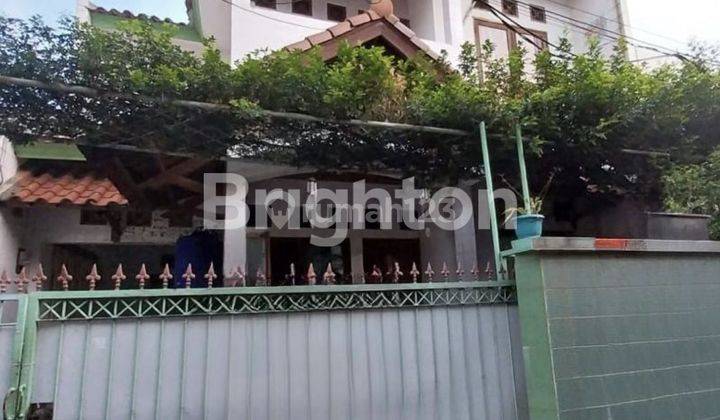 RUMAH BANGUNAN KOKOH STRATEGIS DEKAT STASIUN CAWANG TEBET JAKARTA SELATAN 2