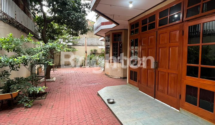 Rumah Strategis Cocok untuk Cluster atau Kost2an Pancoran Jakarta Selatan 2