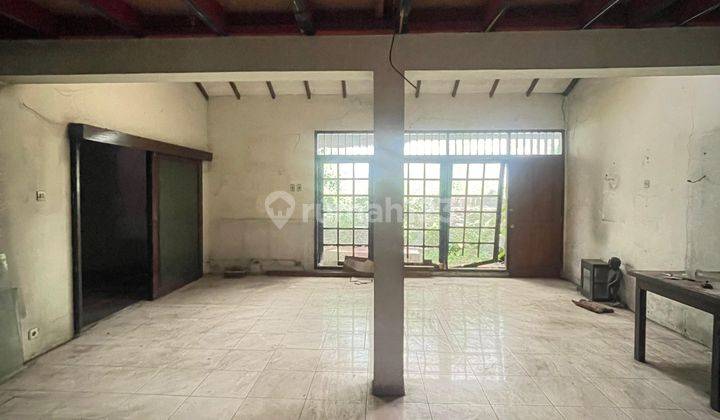 TEMPAT USAHA JALAN RAYA STRATEGIS DEKAT MAYESTIK PAKUBUWONO JAKARTA SELATAN  2