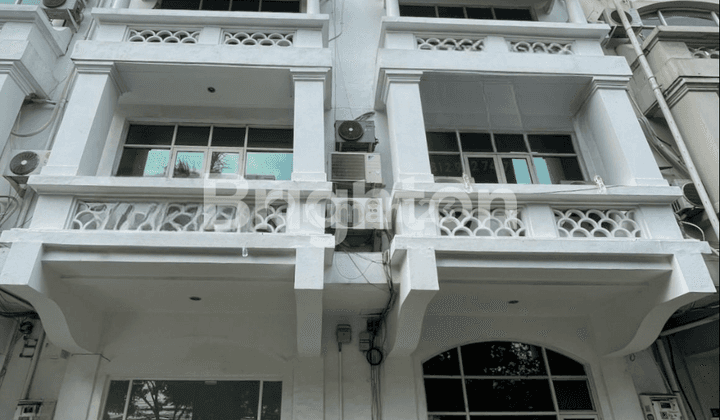 RUKO GANDENG LEBAR 10 METER STRATEGIS KOMPLEK RUKO SENAYAN JAKARTA SELATAN  1