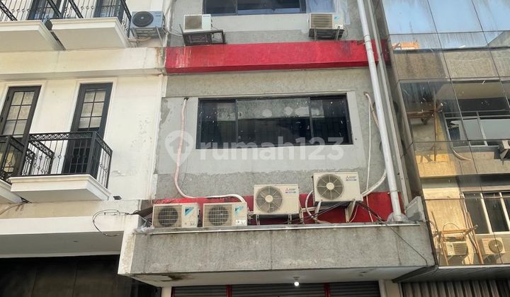 STRATEGIC SHOPHOUSE JUST A STEP AWAY TO MRT PANGLIMA POLIM STATION SOUTH JAKARTA 1
