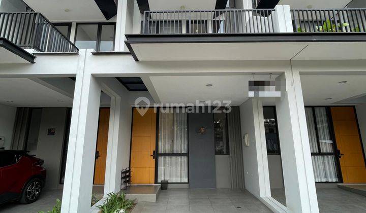 RUMAH BARU SEMI FURNISHED DEKAT STASIUN MRT BOTANY HILLS FATMAWATI JAKARTA SELATAN 1